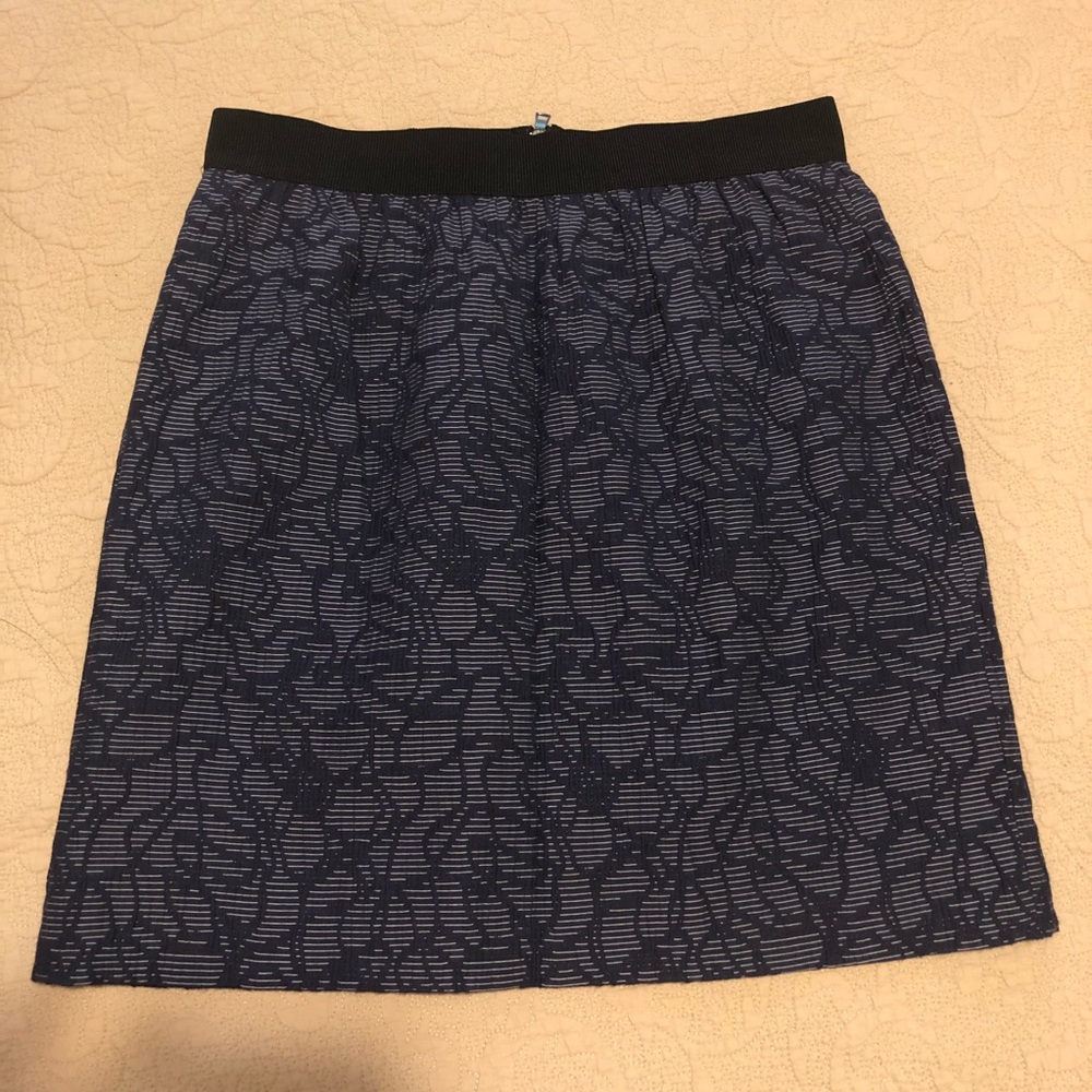 Blue Patterned Skirt - Sz 4P